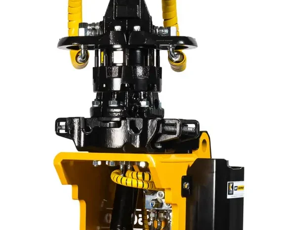 GMT050-NG_009-scaled-e1743079551536 attache rapide C10 gmt equipment (charge maximale 10 tonnes)